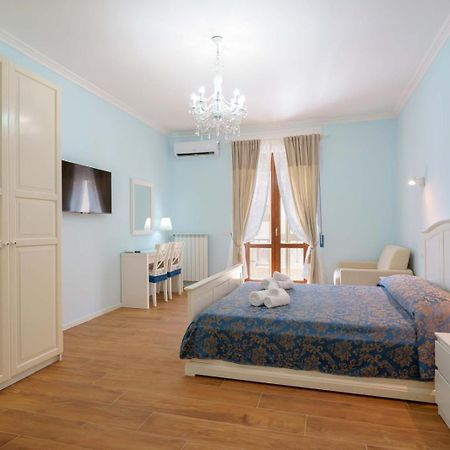Al Teatro Lirico Hotel Cagliari Bagian luar foto