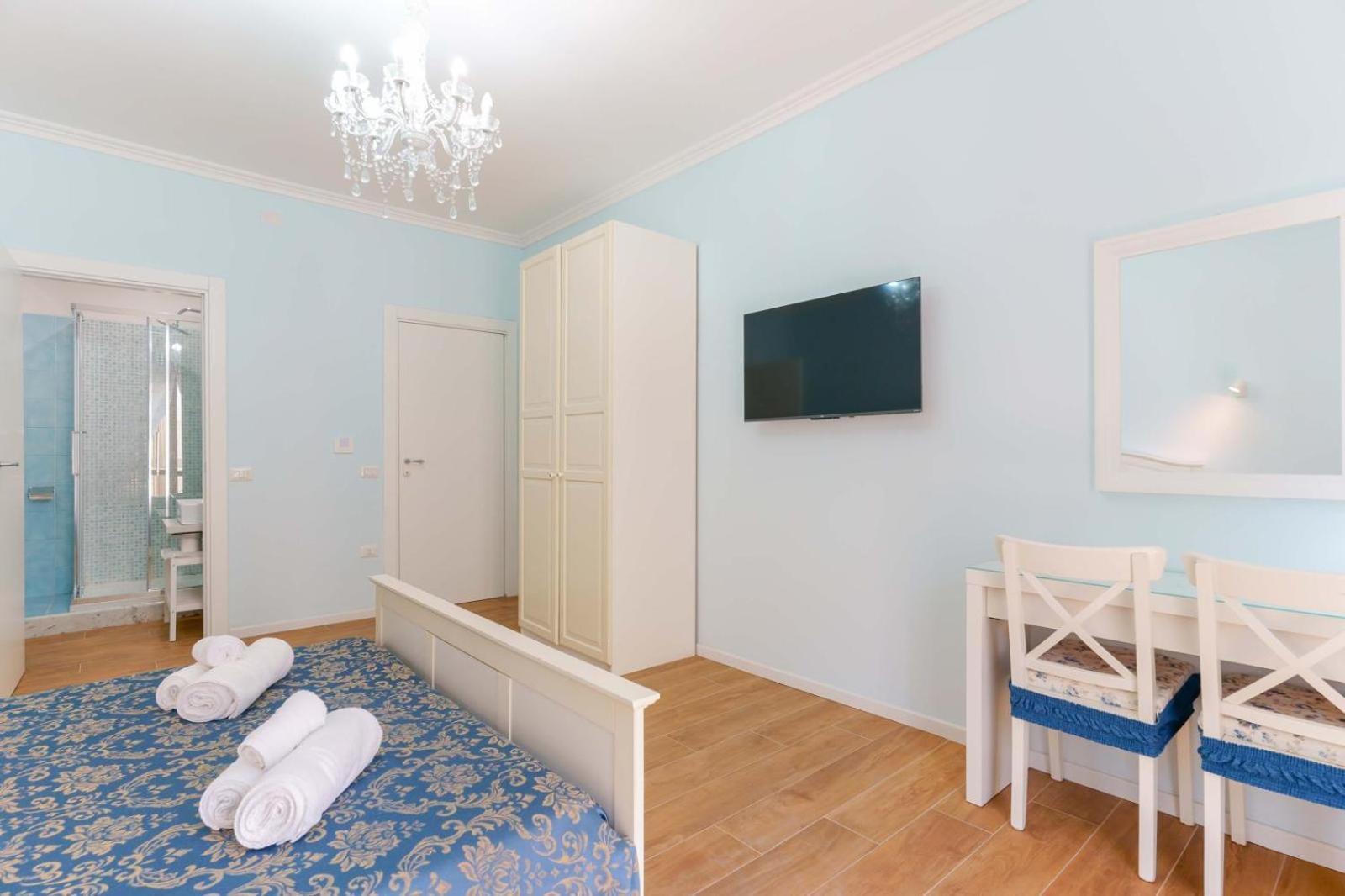 Al Teatro Lirico Hotel Cagliari Bagian luar foto